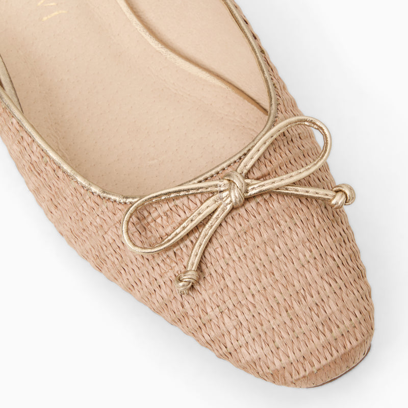 Ginny Raffia Flat Mule