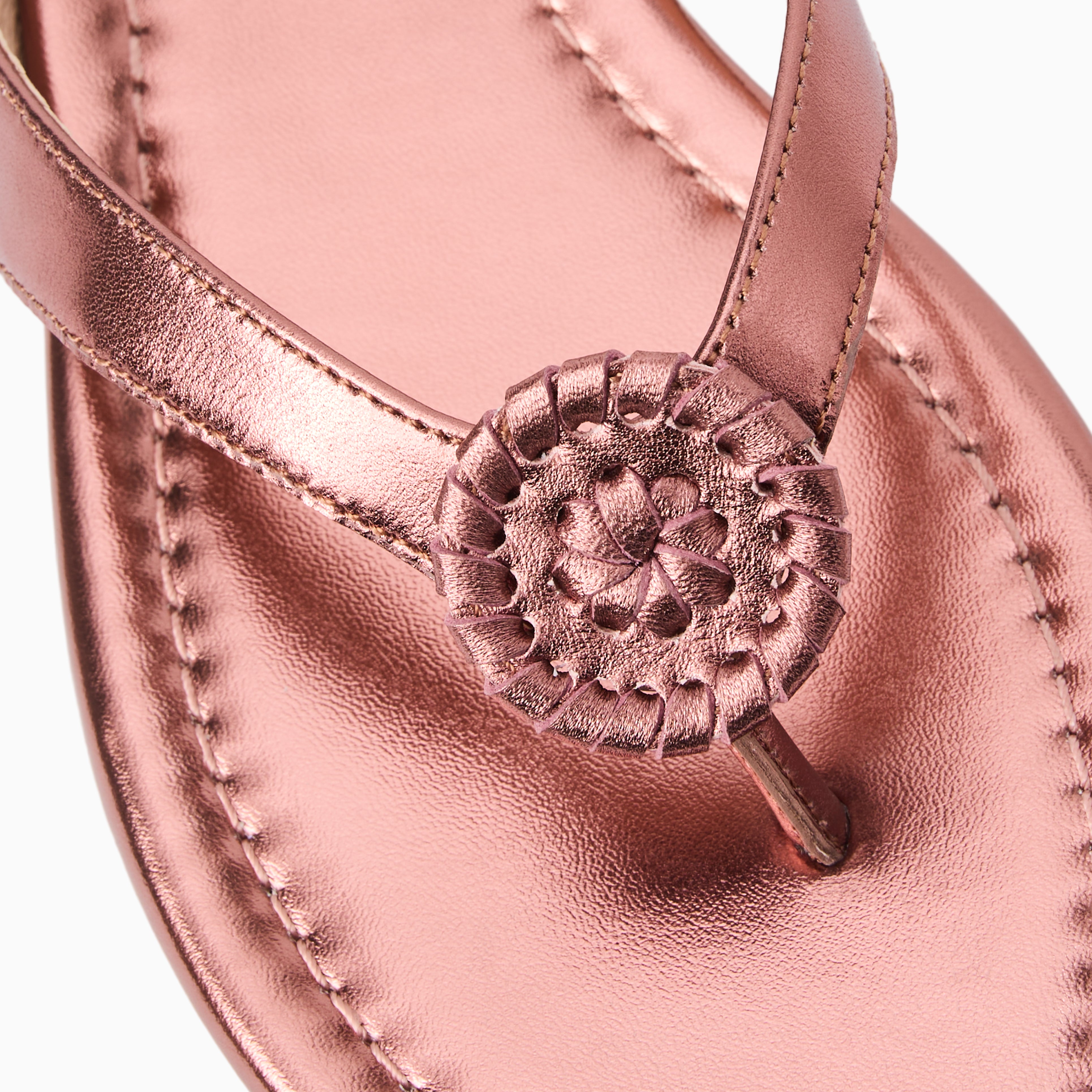 ゼログラビティ　　パナパナ Roxy Flip Flop in Metallic Leather | Jack Rogers – Jack Rogers USA