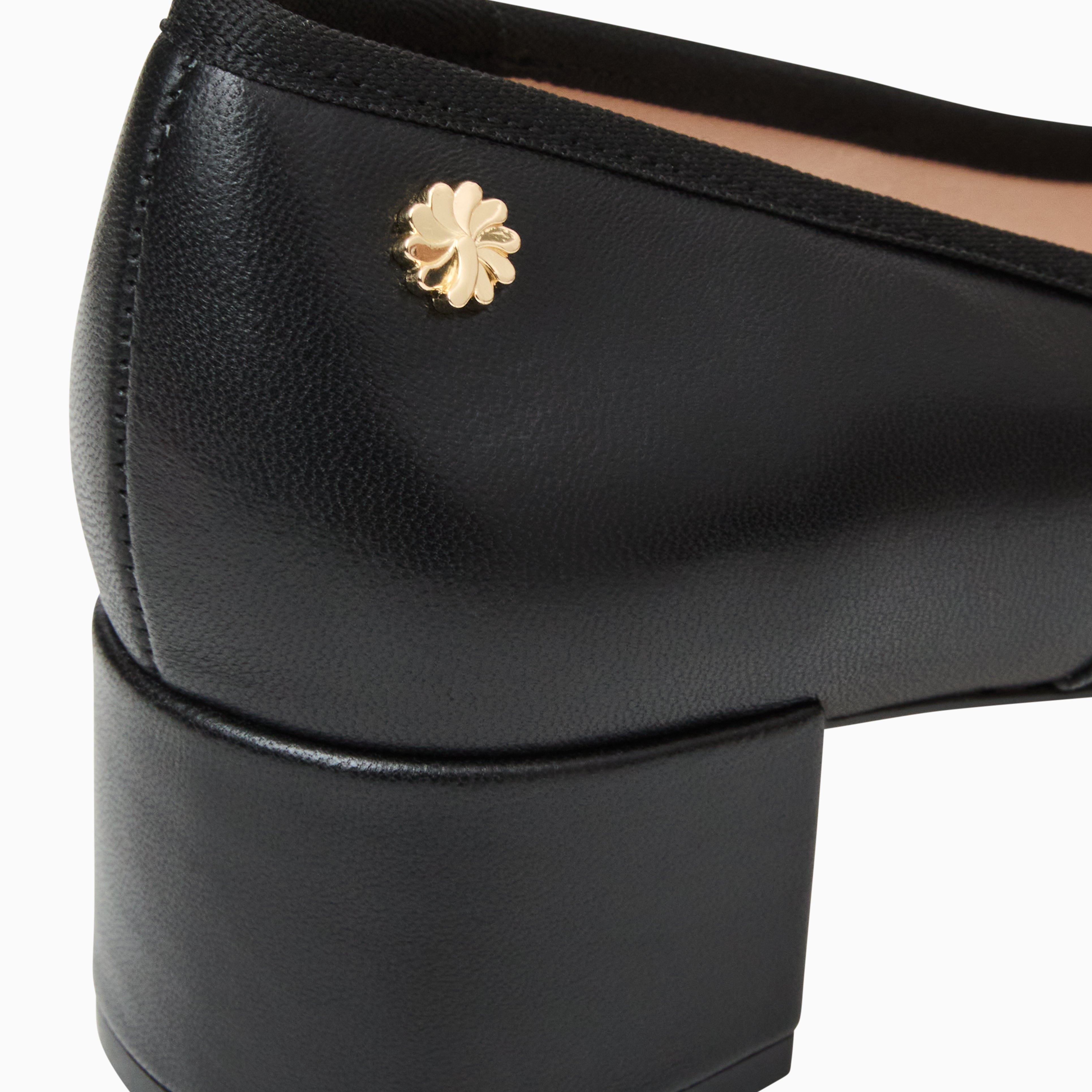 Jack Rogers Maddy Pump in Black Nappa Leather – Low Heel Pumps