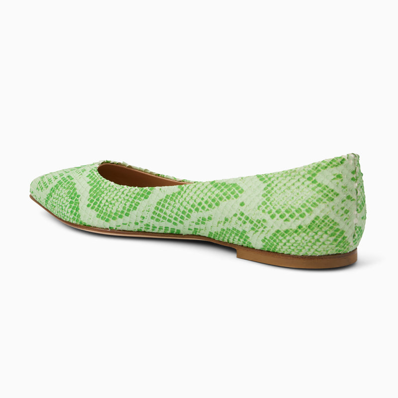 Gabrisa Italian Leather Pointed Toe Flat