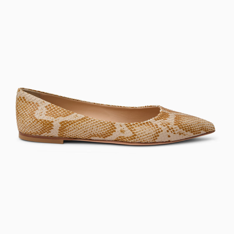 Gabrisa Italian Leather Pointed Toe Flat