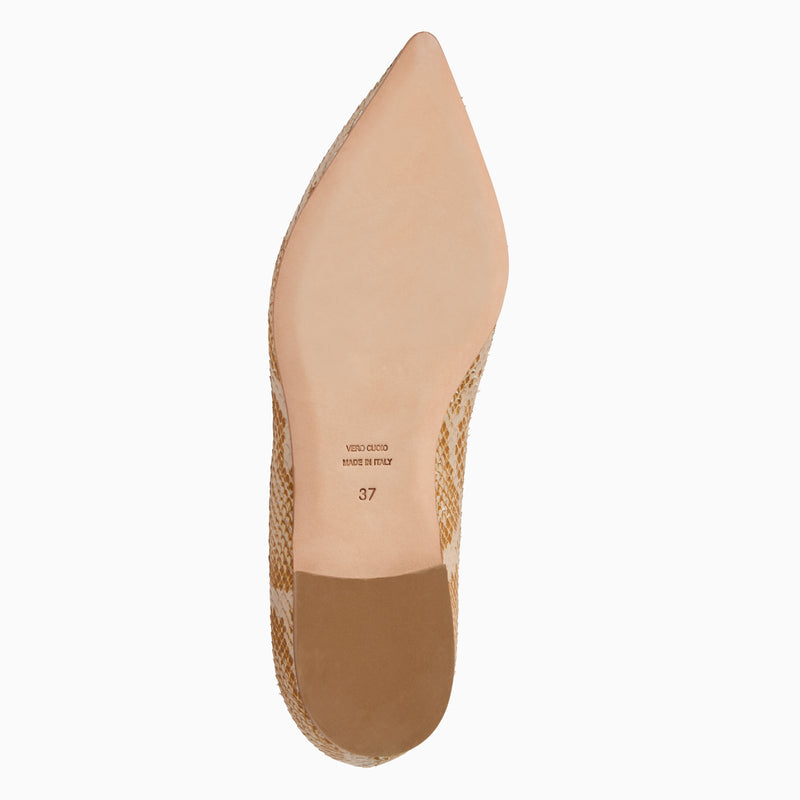 Gabrisa Italian Leather Pointed Toe Flat