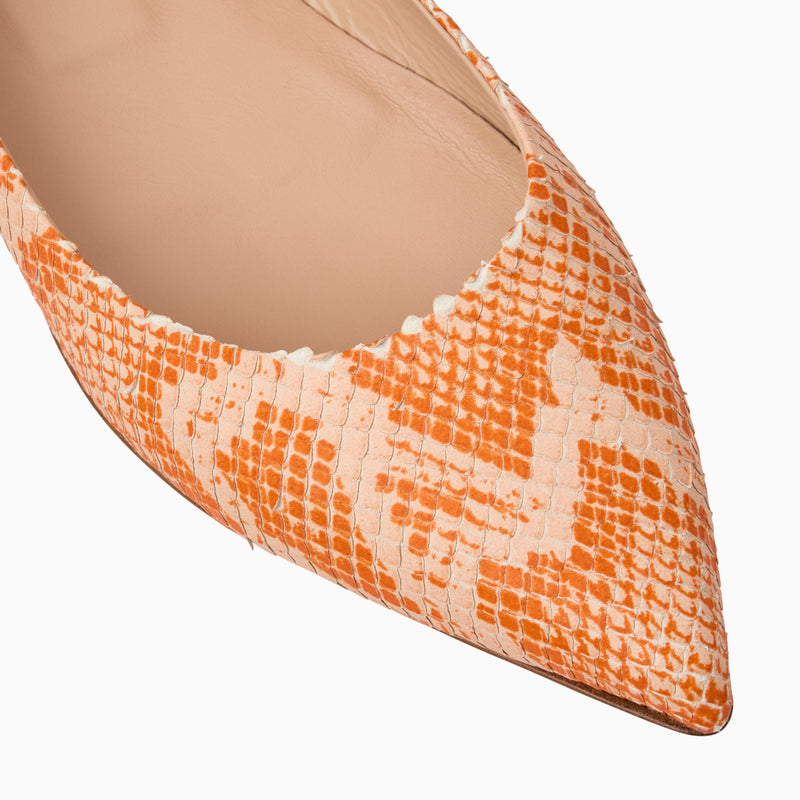 Gabrisa Italian Leather Pointed Toe Flat