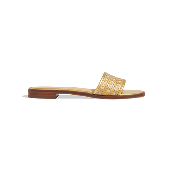 Merrain Flat Caning Sandal